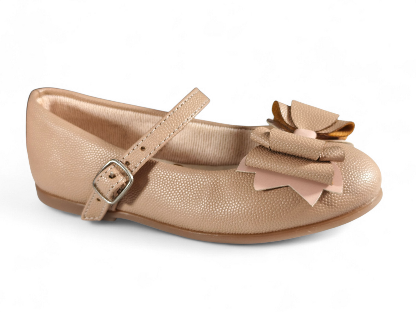 Baletas Nude para Niña con Textura Grabada y Moño Elegante en Capas – Estilo Sofisticado Kido