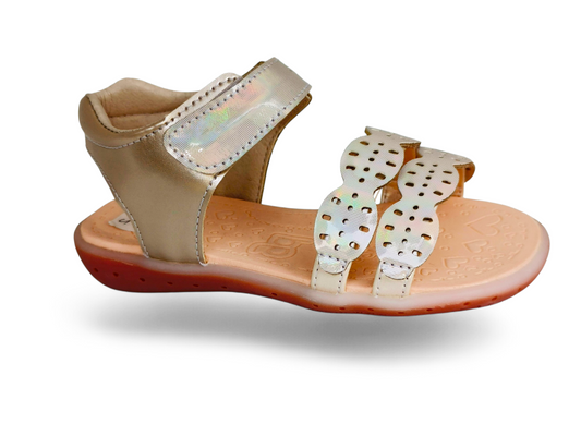 Sandalias para niña color beige con nude delicadas con velcro